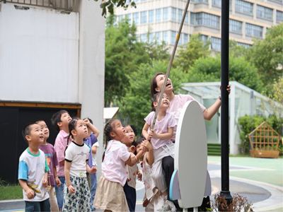 经开文颐幼儿园:以自然为天地,守护每一颗种子的萌发